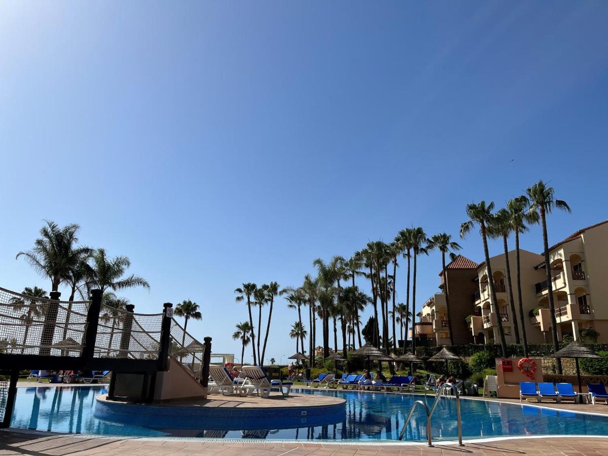 Fantástico Apartamento con vistas al mar zona Club la Costa Castillo Fuengirola Exterior foto