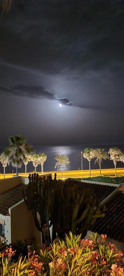Fantástico Apartamento con vistas al mar zona Club la Costa Castillo Fuengirola Exterior foto